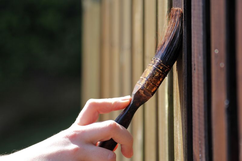 Timing Your Fence Painting